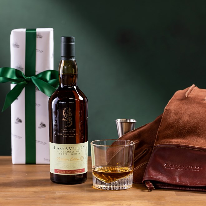 Lagavulin Distillers Edition Gift Set